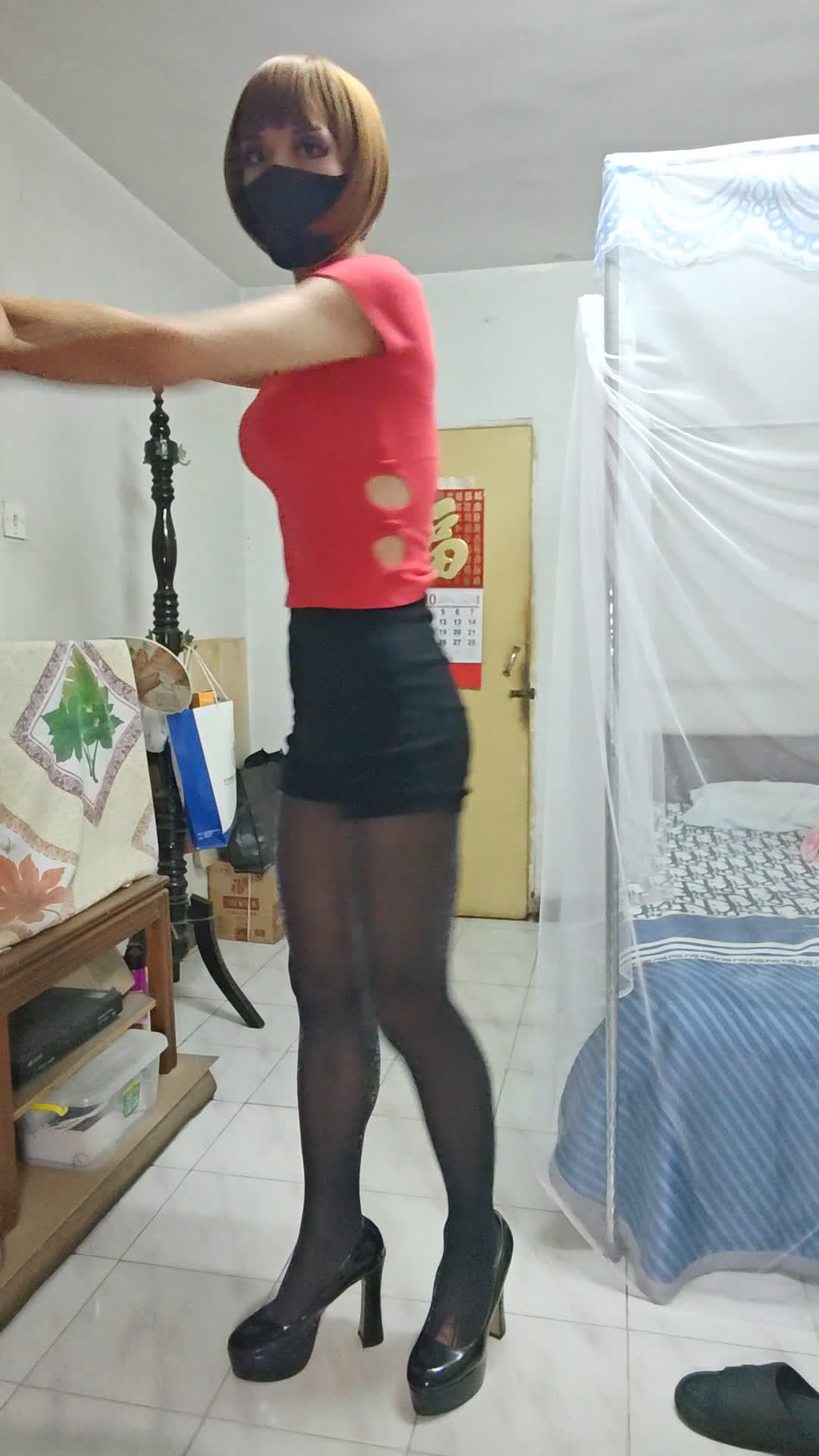 crossdress VID_20240918_195447